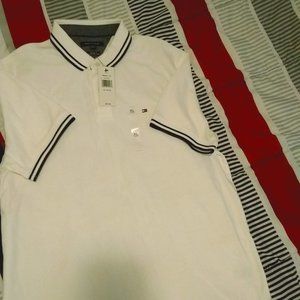 Men's XL White Polo style shirt by tommy Hilfiger